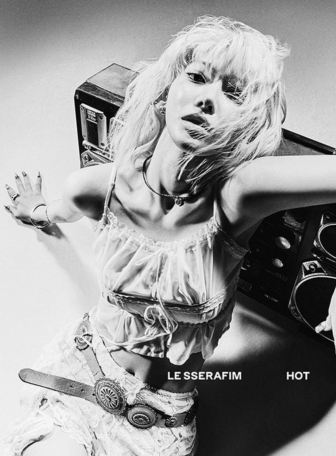 LE SSERAFIM HOT soundwaveラキドロ 2枚 サクラ LE SSERAFIM 
